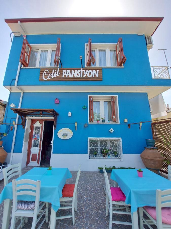 Celil Pansiyon Ayvalı Eksteriør bilde